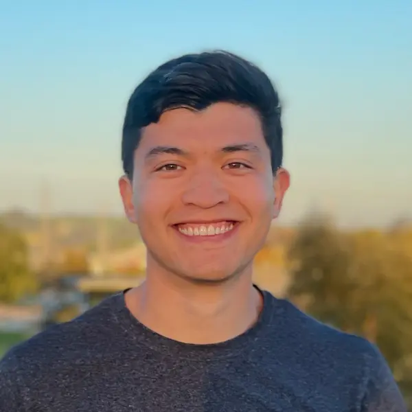 Headshot of Justin Carrus